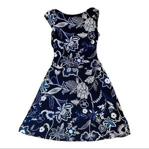 Enforces Studio 12 sleeveless dress gathered waist